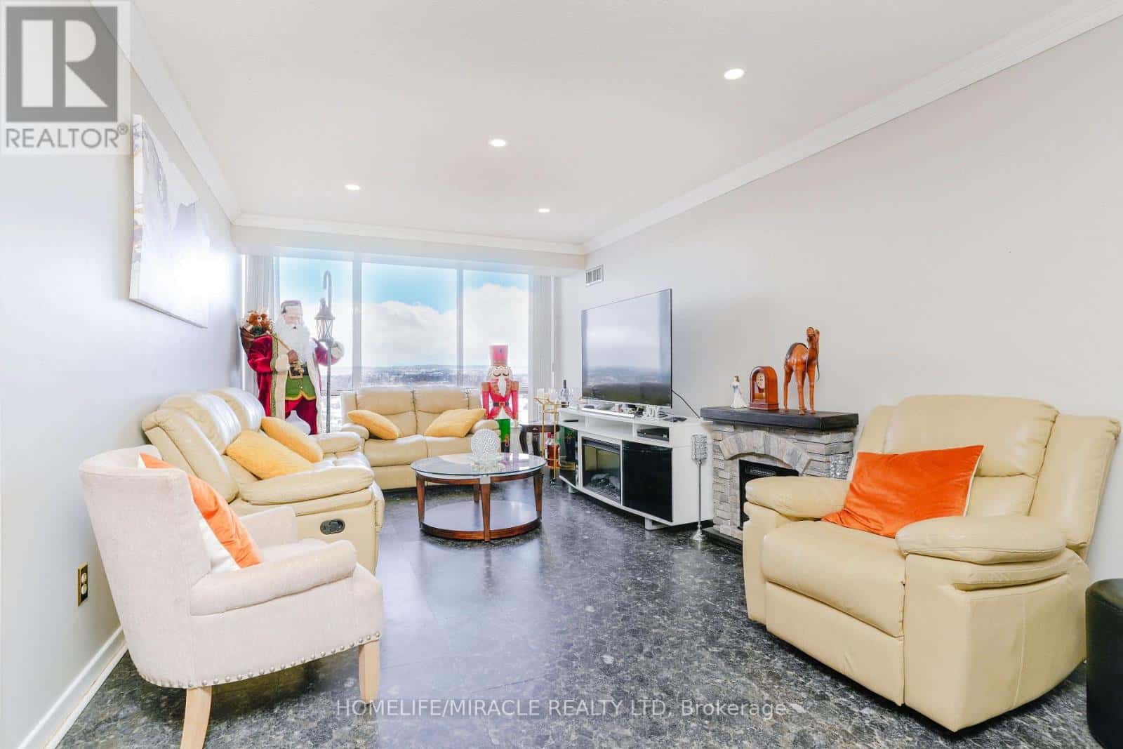 1705 - 26 HANOVER ROAD — Brampton (Queen Street Corridor), Ontario - Photo 4 of 37