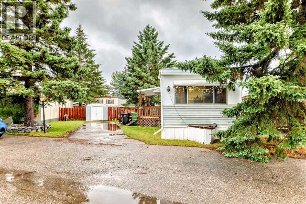 270, 3223 83 Street NW — Calgary, Alberta - Photo 2 of 48