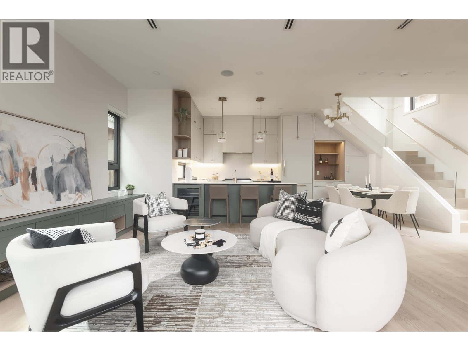 1 476 E 20TH AVENUE — Vancouver, British Columbia - Photo 5 of 22