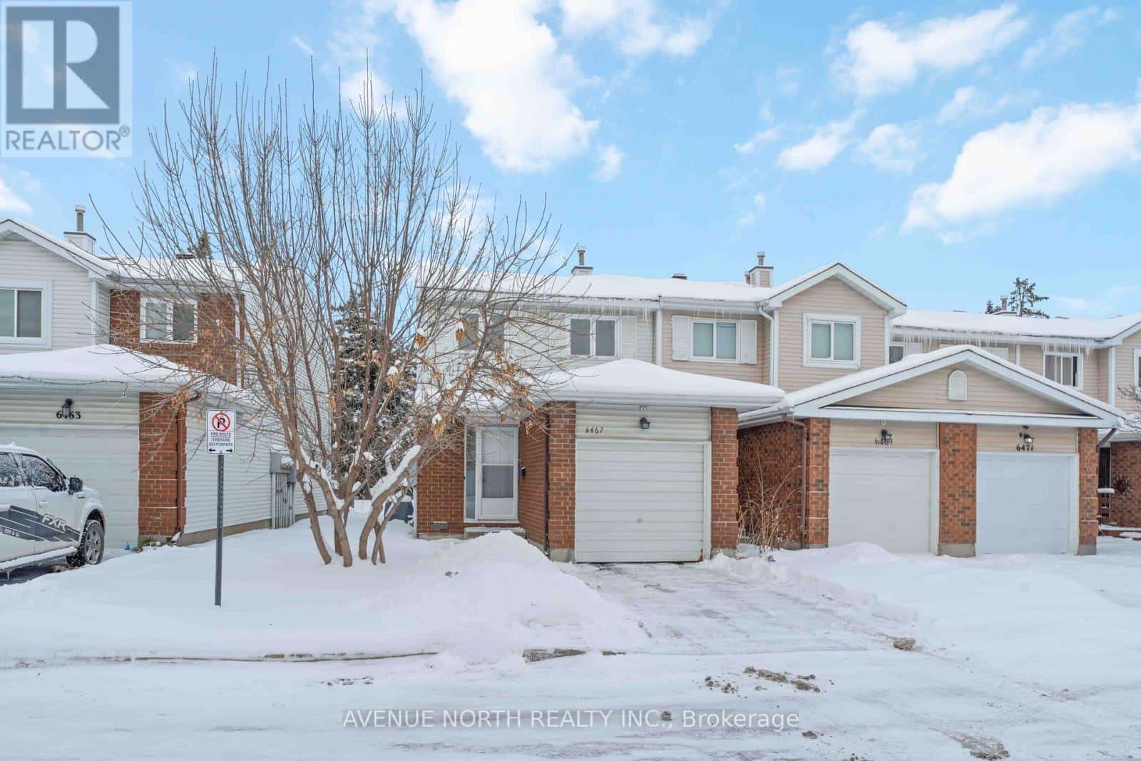 6467 NATALIE WAY — Ottawa, Ontario - Photo 3 of 31