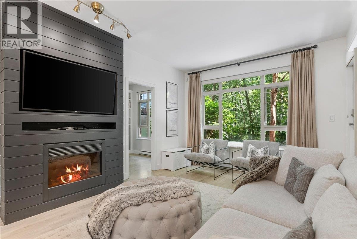 106 200 CAPILANO ROAD — Port Moody, British Columbia - Main photo