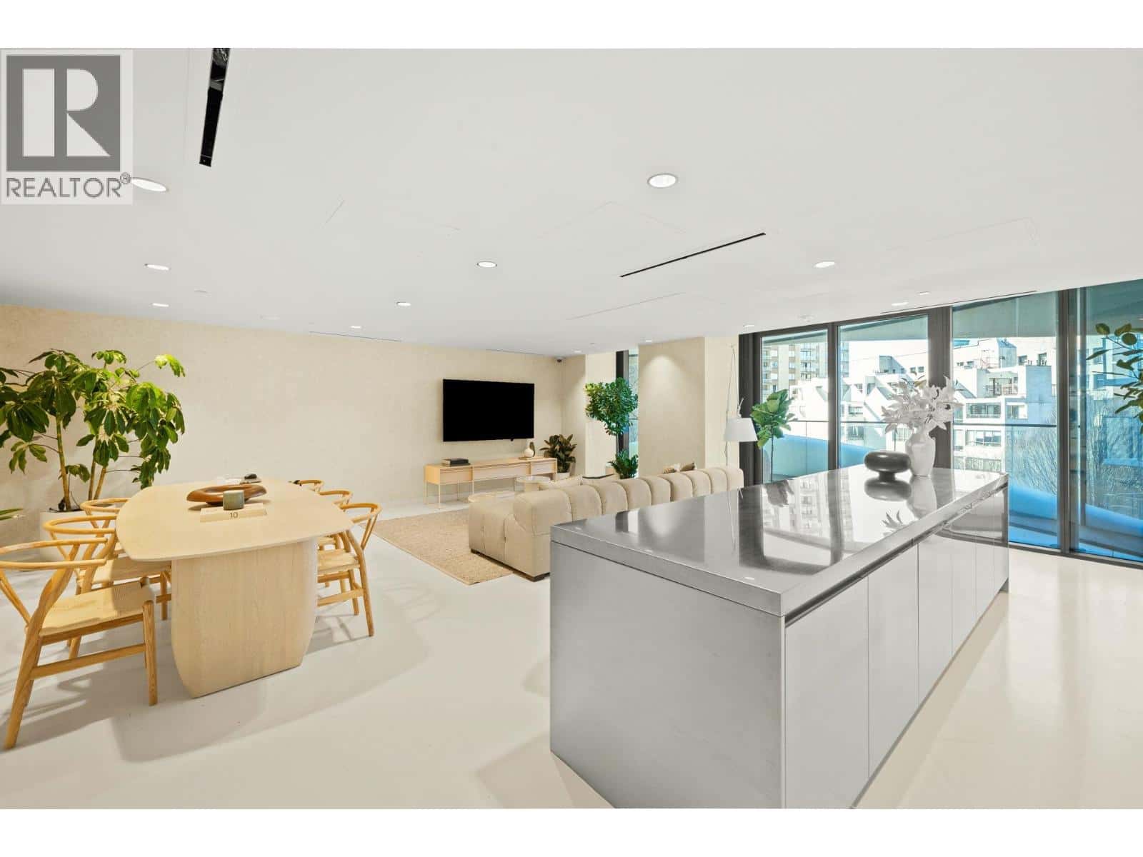 703 1033 NELSON STREET — Vancouver, British Columbia - Photo 4 of 39