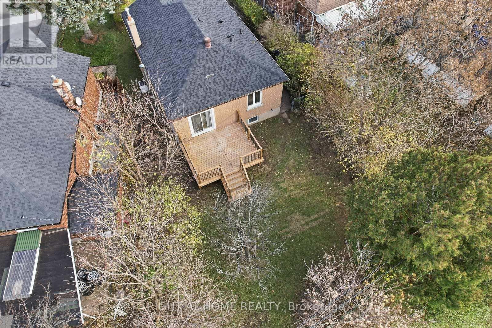 162 TOWER DRIVE — Toronto (Wexford-Maryvale), Ontario - Photo 5 of 50