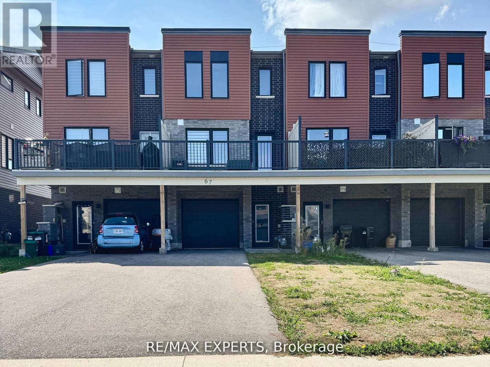 67 FAIRLANE AVENUE — Barrie (Painswick South), Ontario - Main photo