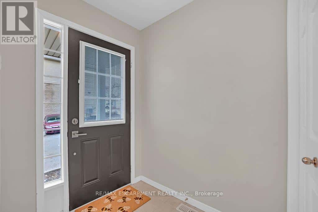 19 - 1328 UPPER SHERMAN AVENUE — Hamilton (Rushdale), Ontario - Photo 3 of 45