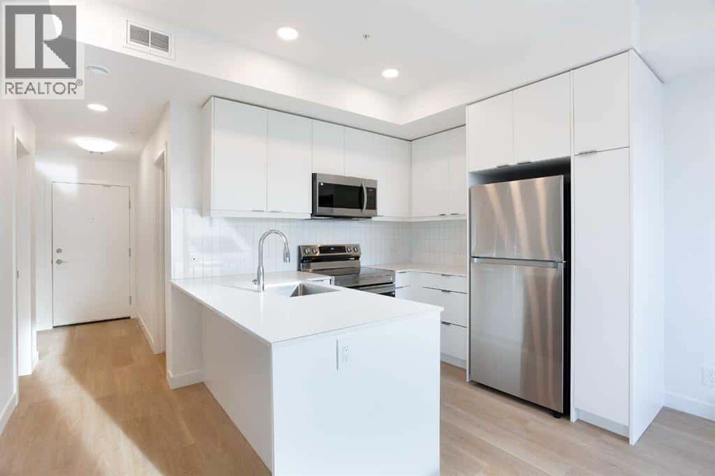 3302, 8500 19 Avenue SE — Calgary, Alberta - Photo 5 of 24