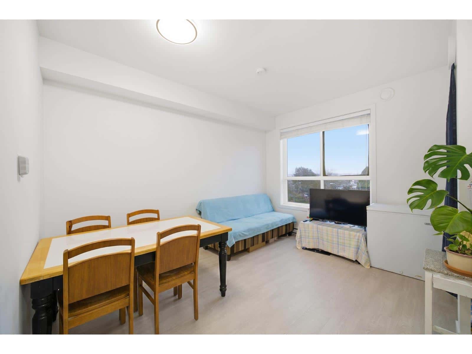 309 19567 64 AVENUE — Surrey, British Columbia - Photo 4 of 26