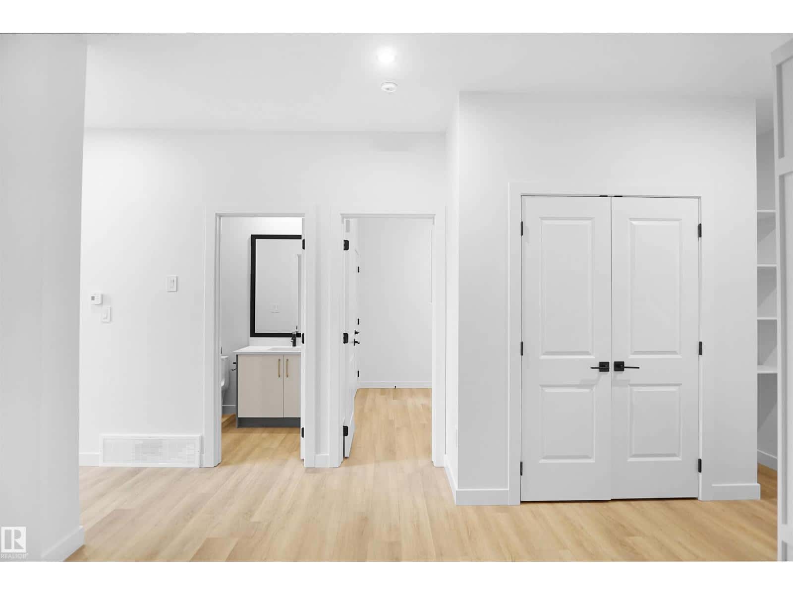 9 AXELWOOD CR — Spruce Grove, Alberta - Photo 5 of 42