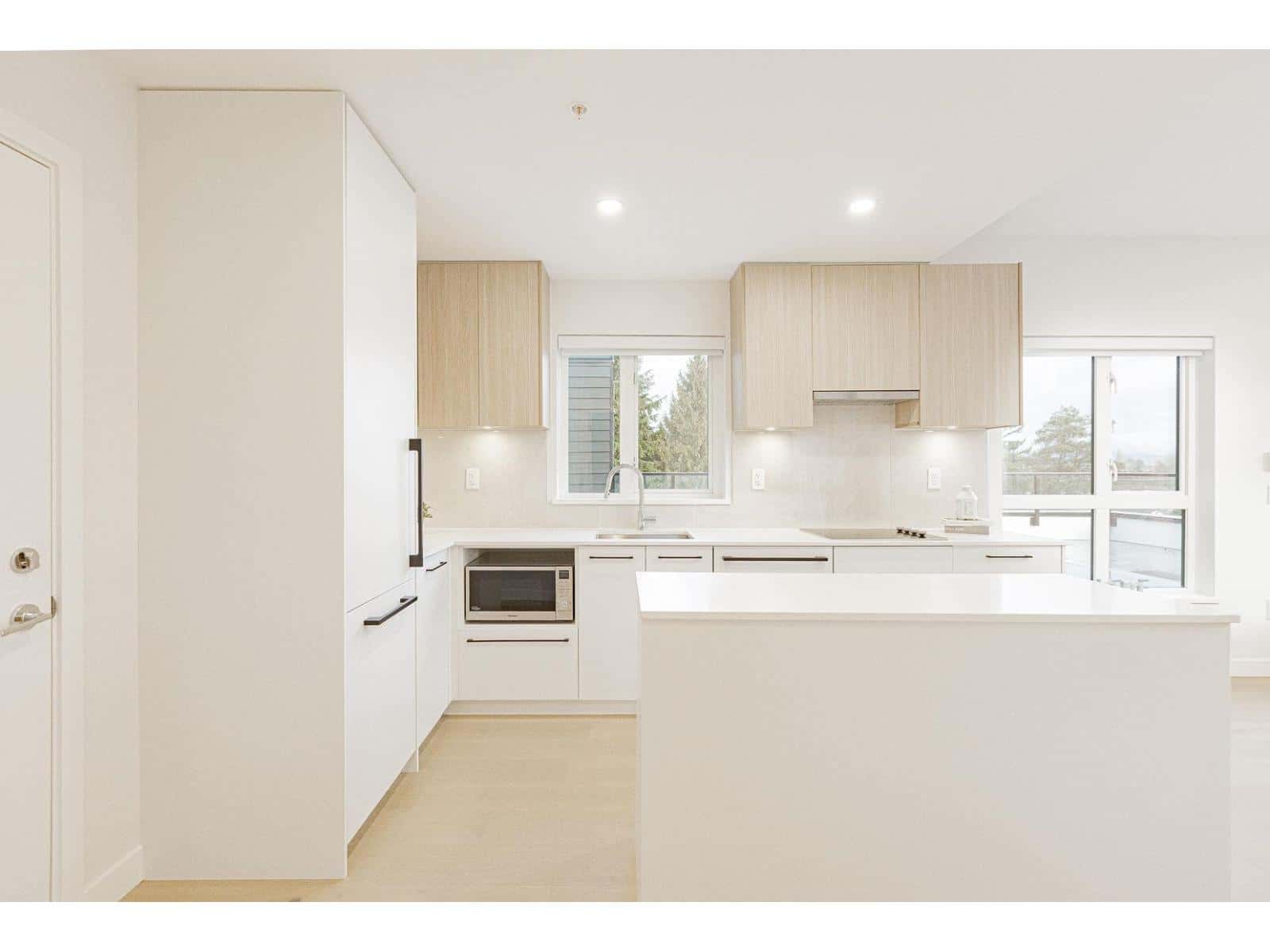 508 5398 207 STREET — Langley, British Columbia - Photo 3 of 35