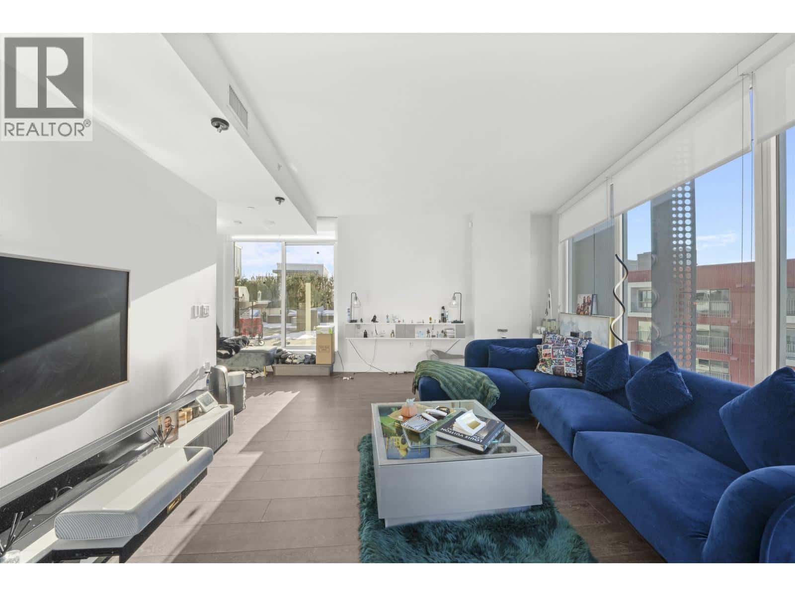 609 3438 SAWMILL CRESCENT — Vancouver, British Columbia - Photo 5 of 36