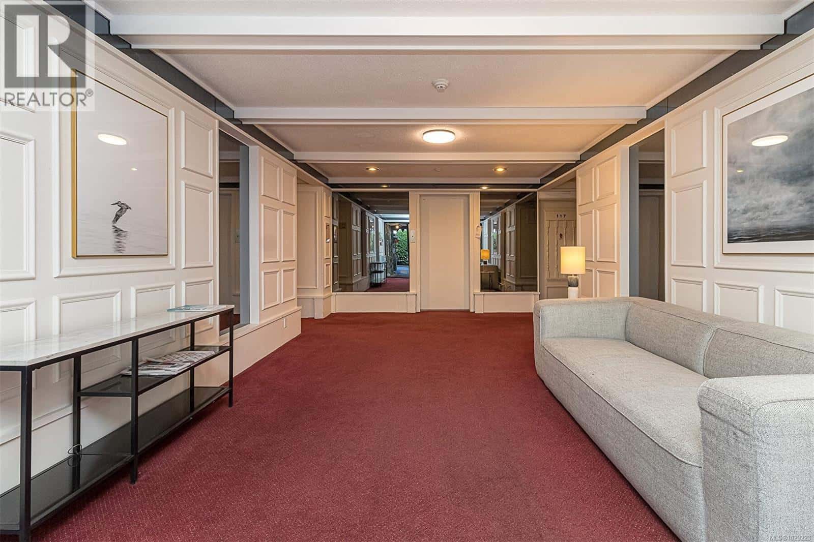 118 964 Heywood Ave — Victoria, British Columbia - Photo 5 of 38