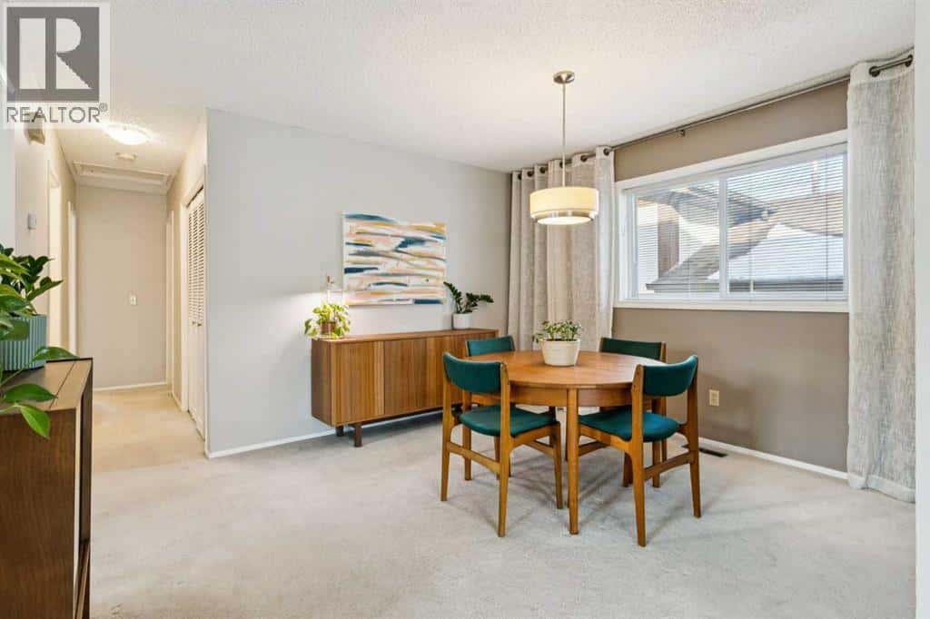 3406 Cedarille Drive SW — Calgary, Alberta - Photo 5 of 27