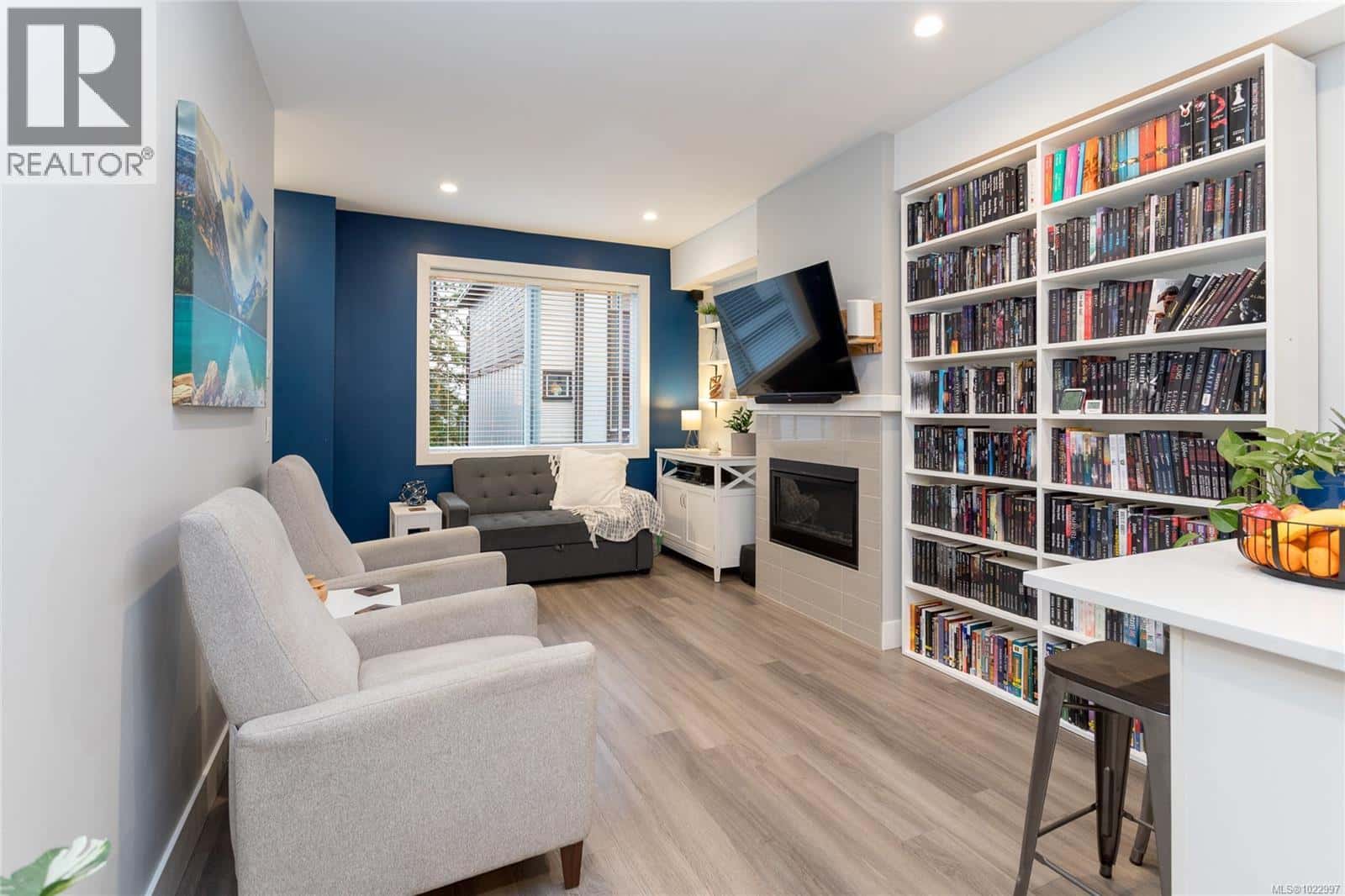 933 Turnstone Ridge — Langford, British Columbia - Photo 2 of 26