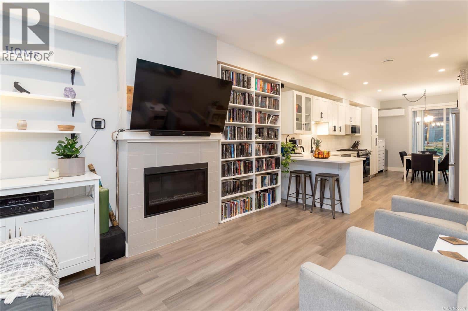 933 Turnstone Ridge — Langford, British Columbia - Photo 4 of 26