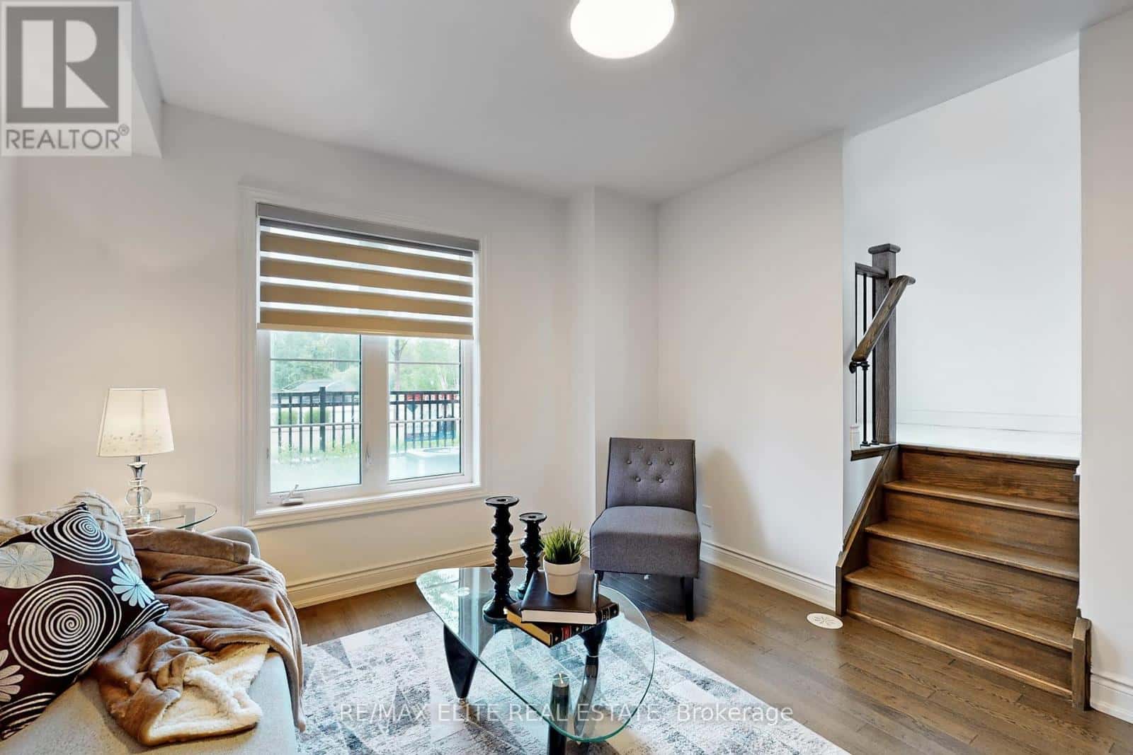 4142 HIGHWAY 7 ROAD — Markham (Unionville), Ontario - Photo 3 of 33