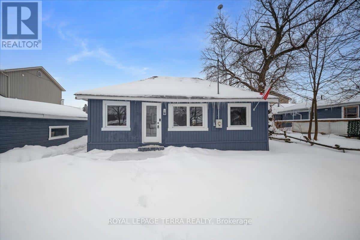 999 EWART STREET — Innisfil, Ontario - Photo 5 of 30