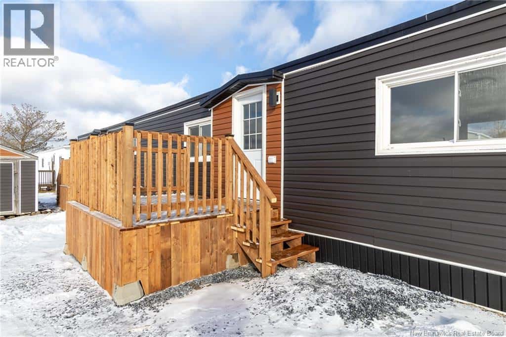 50 Susan Drive — Saint John, New Brunswick - Photo 2 of 16