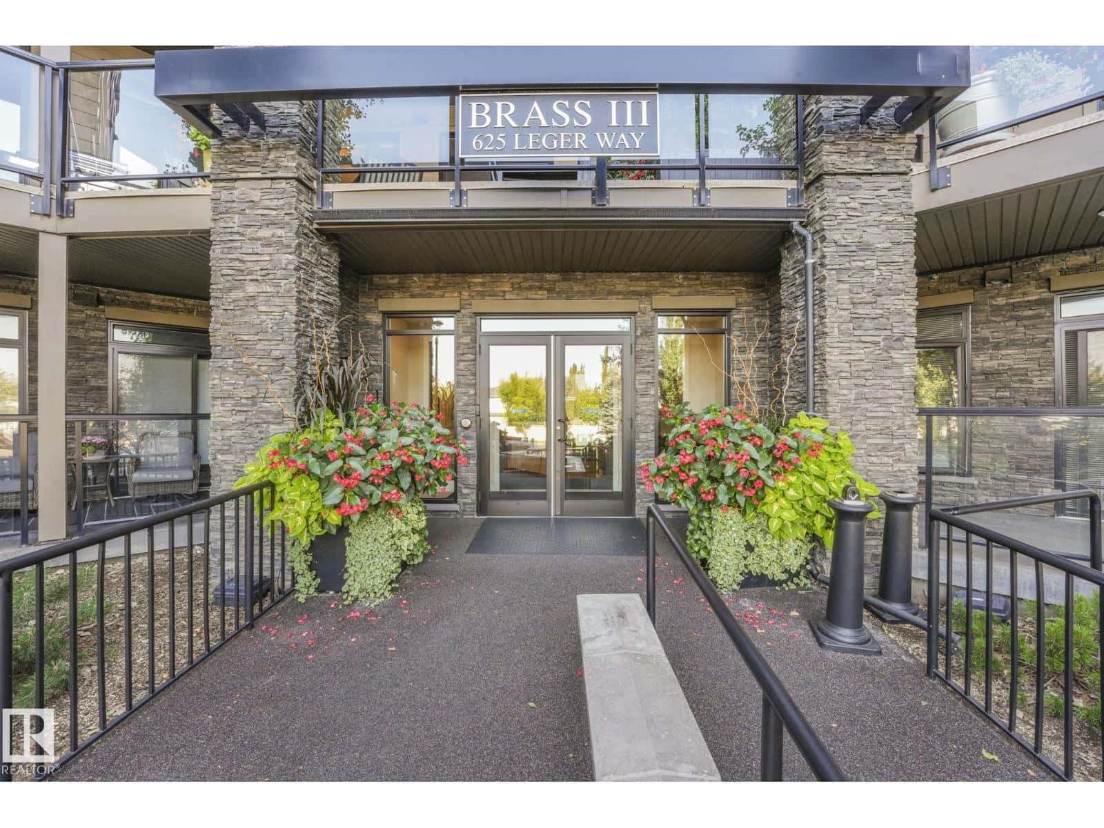 #409 625 LEGER WY NW — Edmonton, Alberta - Photo 3 of 52