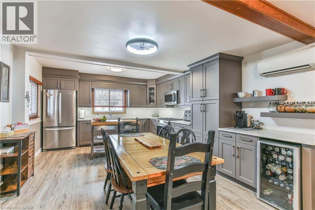 7 BEE Street — St. Williams, Ontario - Photo 4 of 50