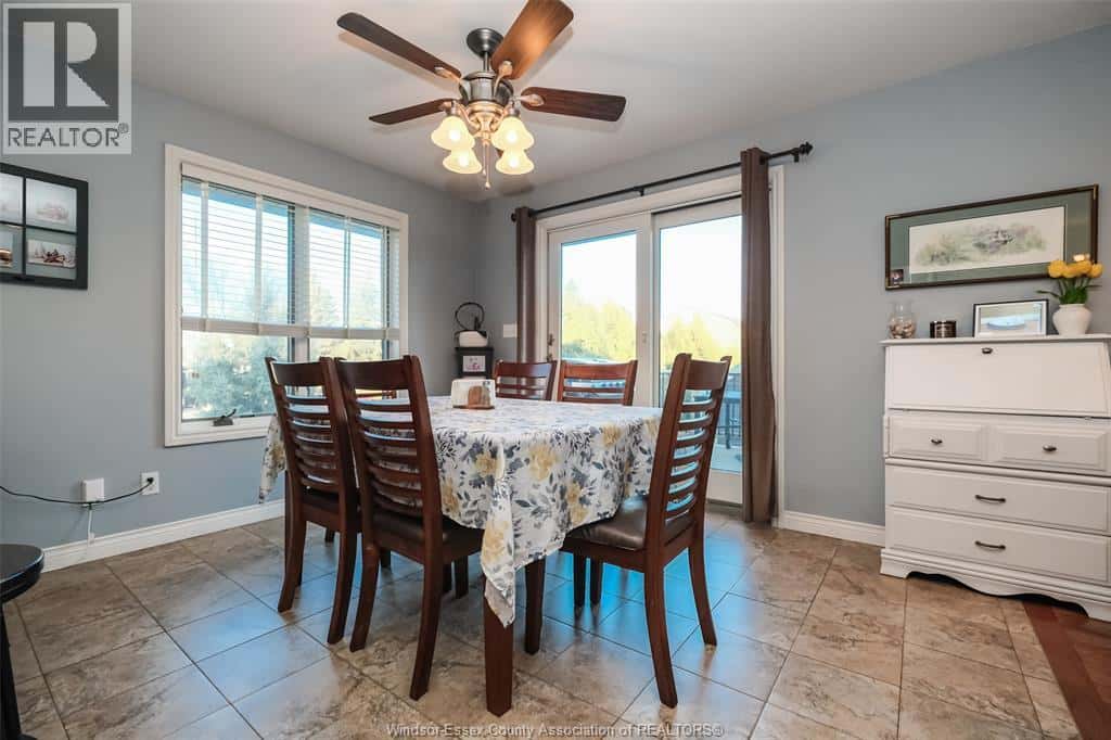 8470 MALDEN — LaSalle, Ontario - Photo 4 of 39