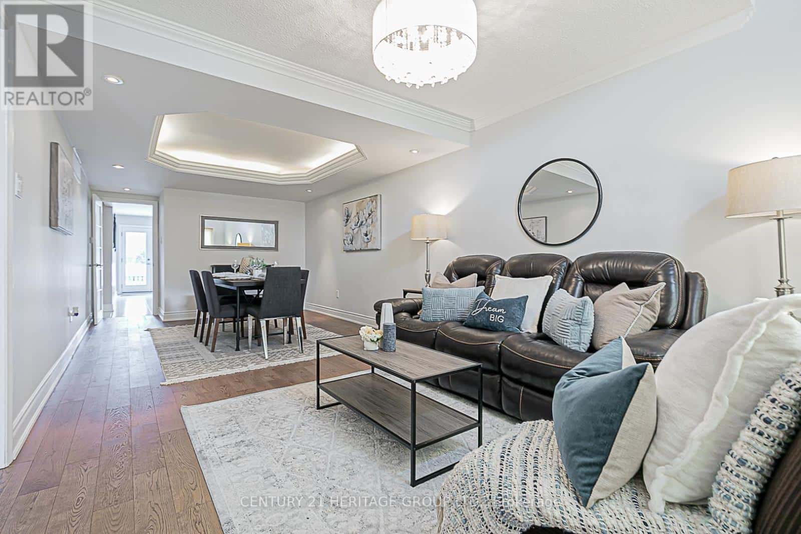 310 CHAMBERS CRESCENT — Newmarket (Armitage), Ontario - Photo 4 of 28