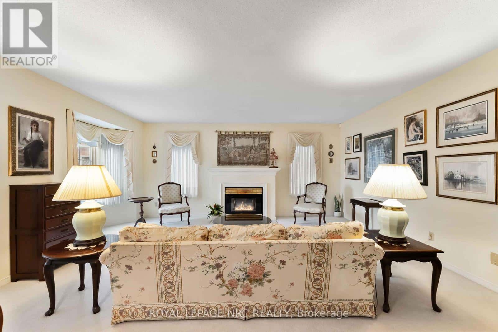 3480 FREDERICK AVENUE — Lincoln (Lincoln-Jordan/Vineland), Ontario - Photo 4 of 50