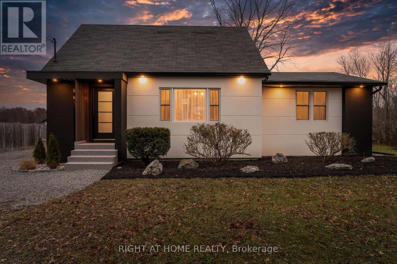 1234 SPEARS ROAD — Fort Erie (Crescent Park), Ontario - Photo 2 of 22