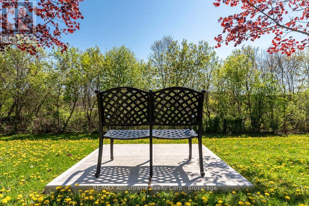 1201 - 5080 PINEDALE AVENUE — Burlington (Appleby), Ontario - Photo 5 of 42