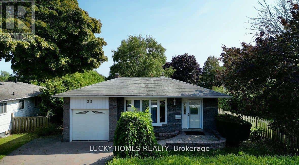 33 VANSTONE COURT — Clarington (Bowmanville), Ontario - Photo 2 of 50