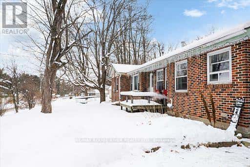 10 CROWE VALLEY COURT — Marmora and Lake (Marmora Ward), Ontario - Photo 2 of 27