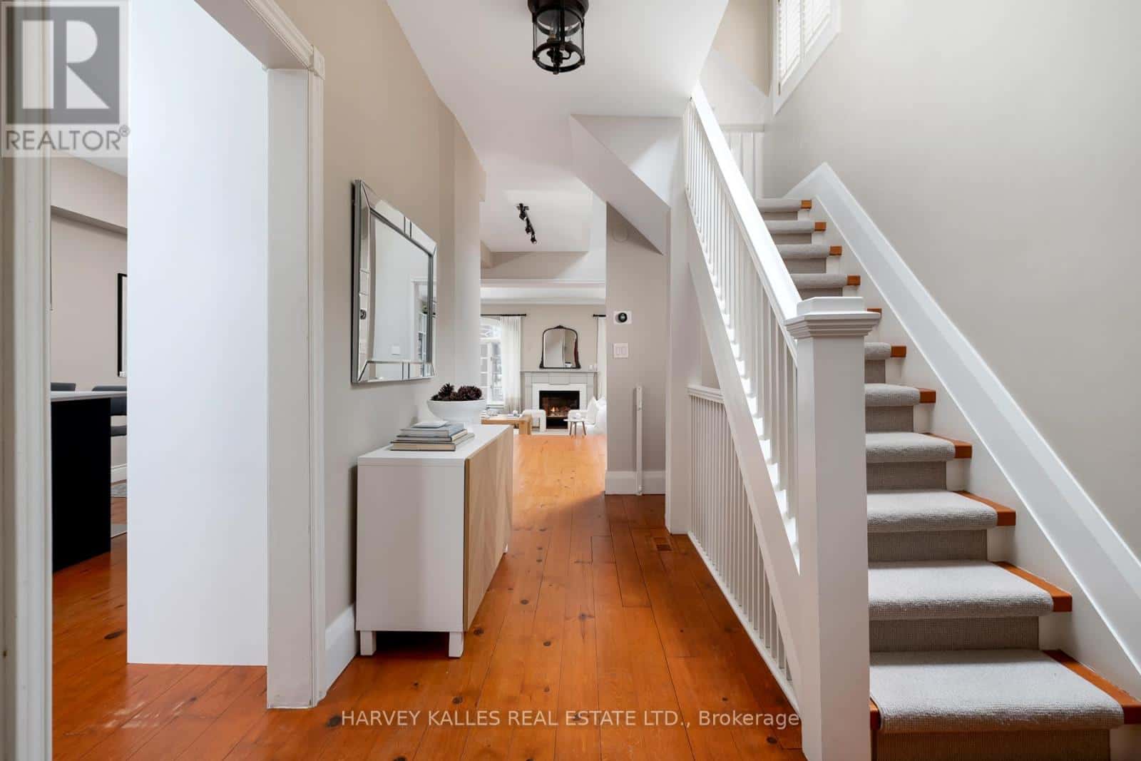 341 KEEWATIN AVENUE — Toronto (Mount Pleasant East), Ontario - Photo 4 of 47