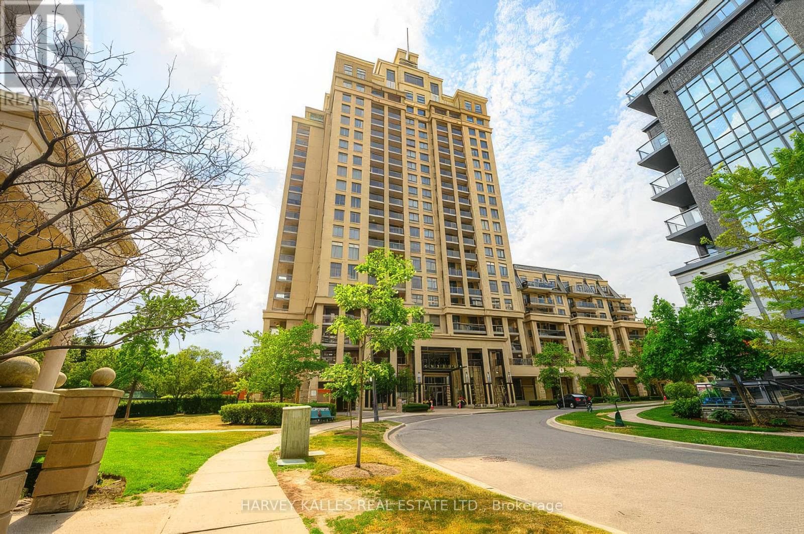 1202 - 18 KENASTON GARDENS — Toronto (Bayview Village), Ontario - Main photo