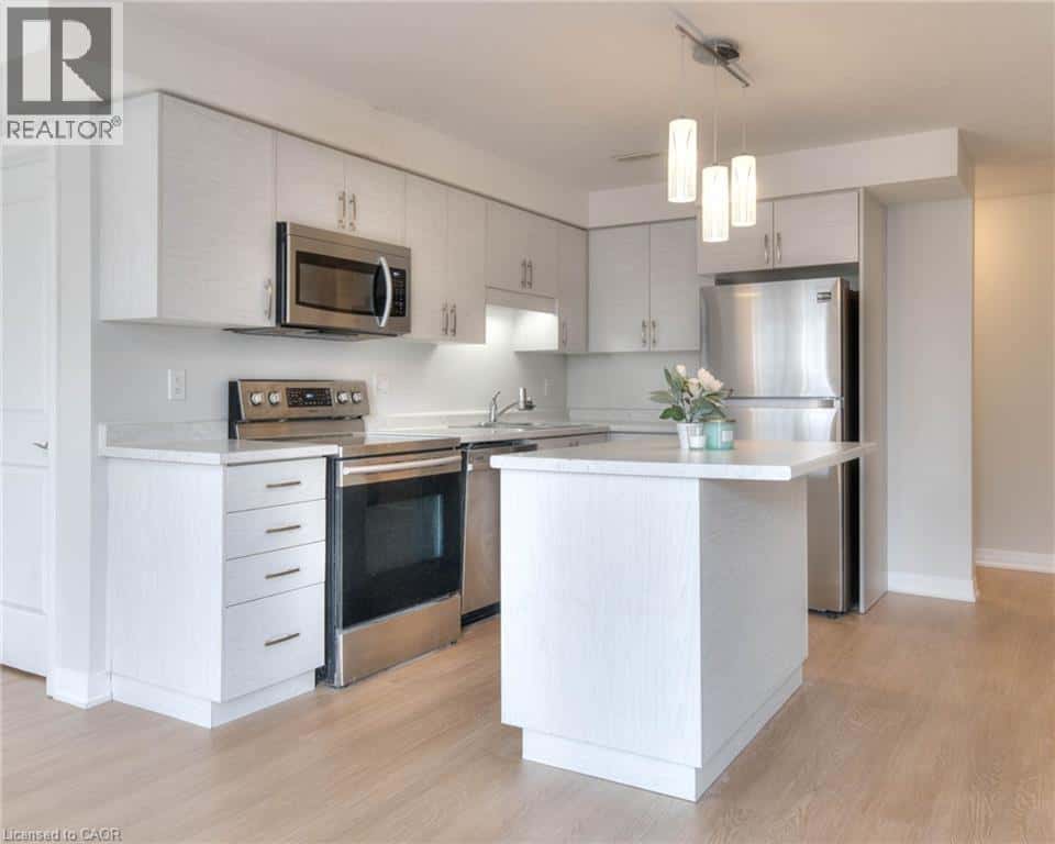 1989 OTTAWA Street S Unit# 64D — Kitchener, Ontario - Photo 3 of 16