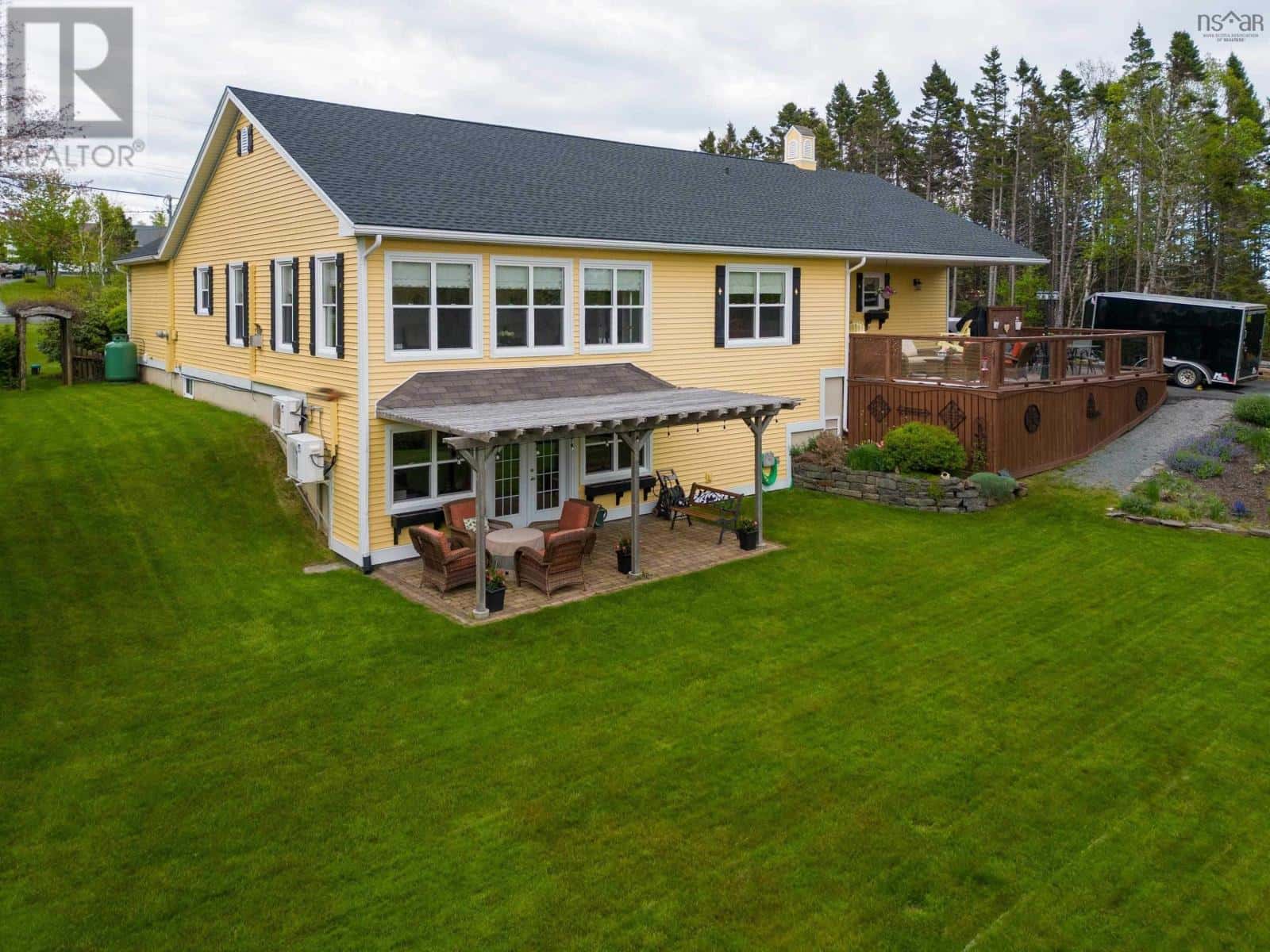 51 Astour Drive — Eastern Passage, Nova Scotia - Photo 3 of 50