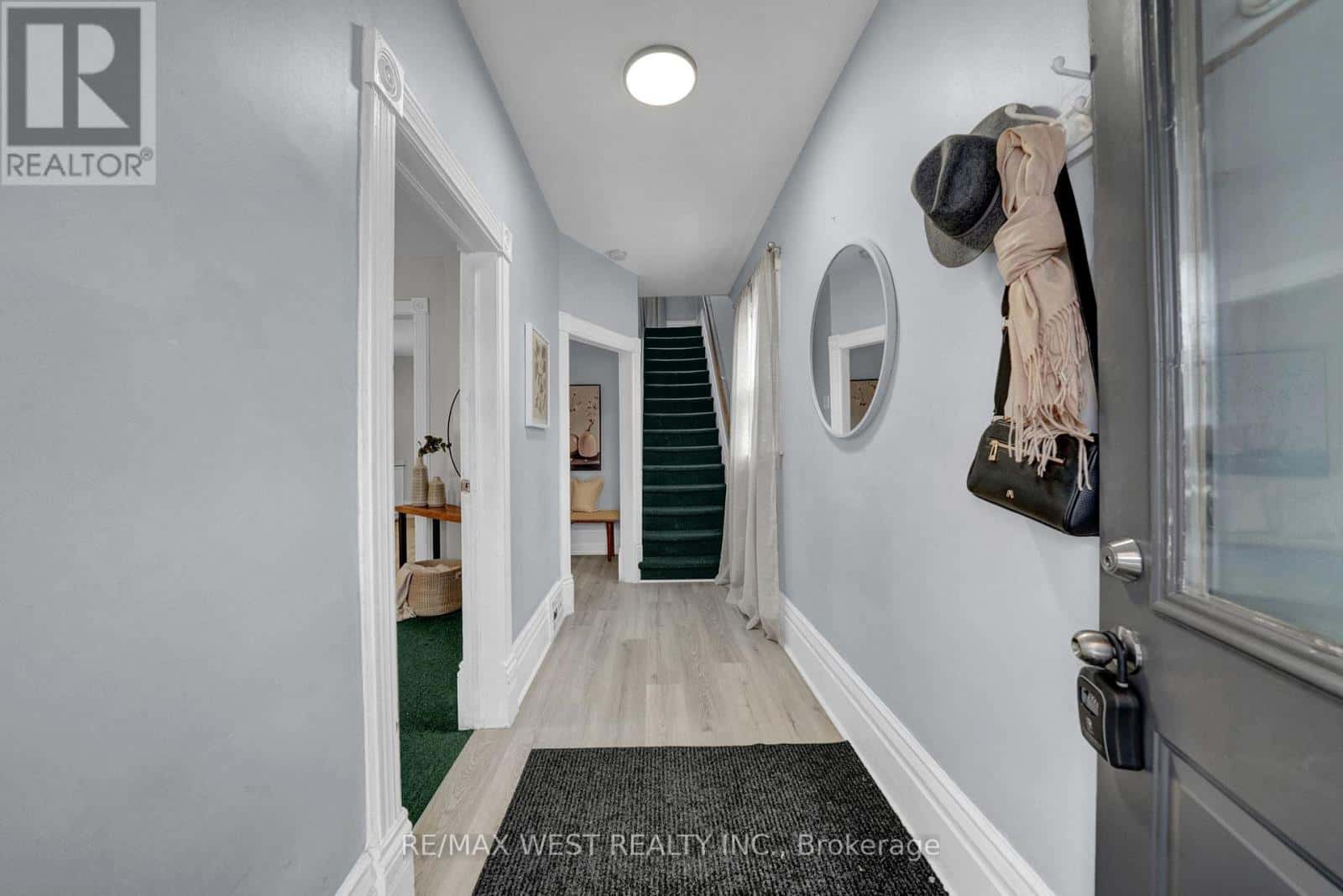 164 ALBERT STREET — Oshawa (Central), Ontario - Photo 3 of 36