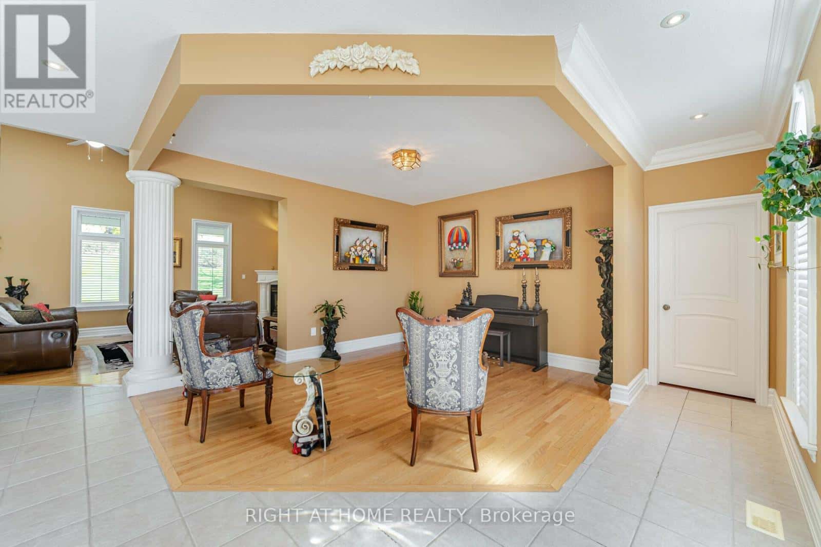 6 LORD DUNCAN COURT — Clarington, Ontario - Photo 5 of 40