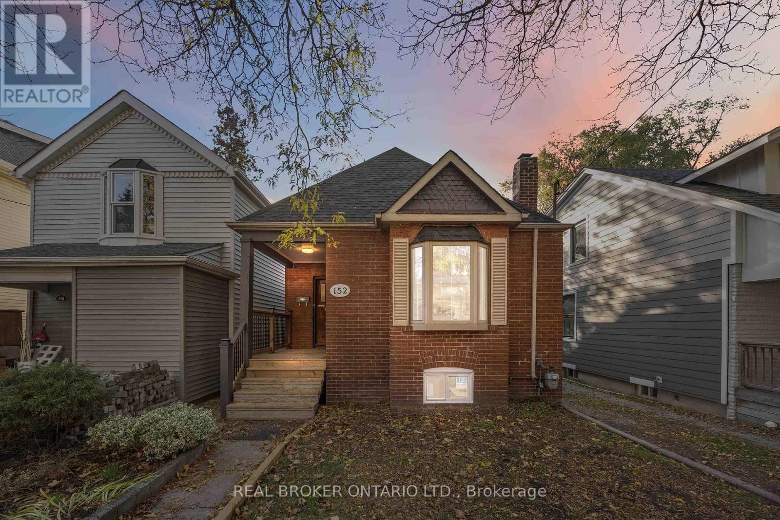 152 PICKERING STREET — Toronto (East End-Danforth), Ontario - Main photo