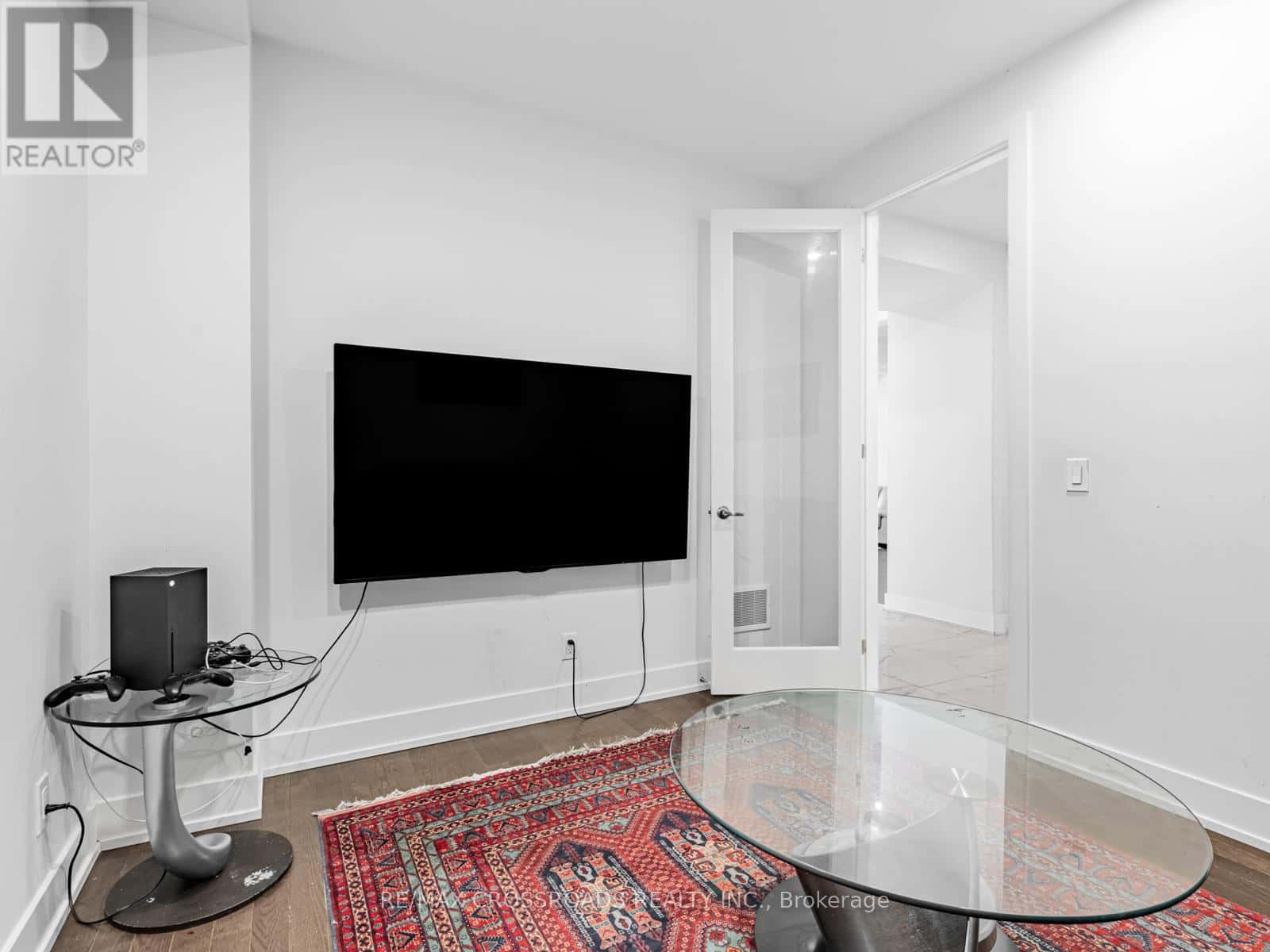 171 BUSATO DRIVE — Whitchurch-Stouffville (Stouffville), Ontario - Photo 5 of 46