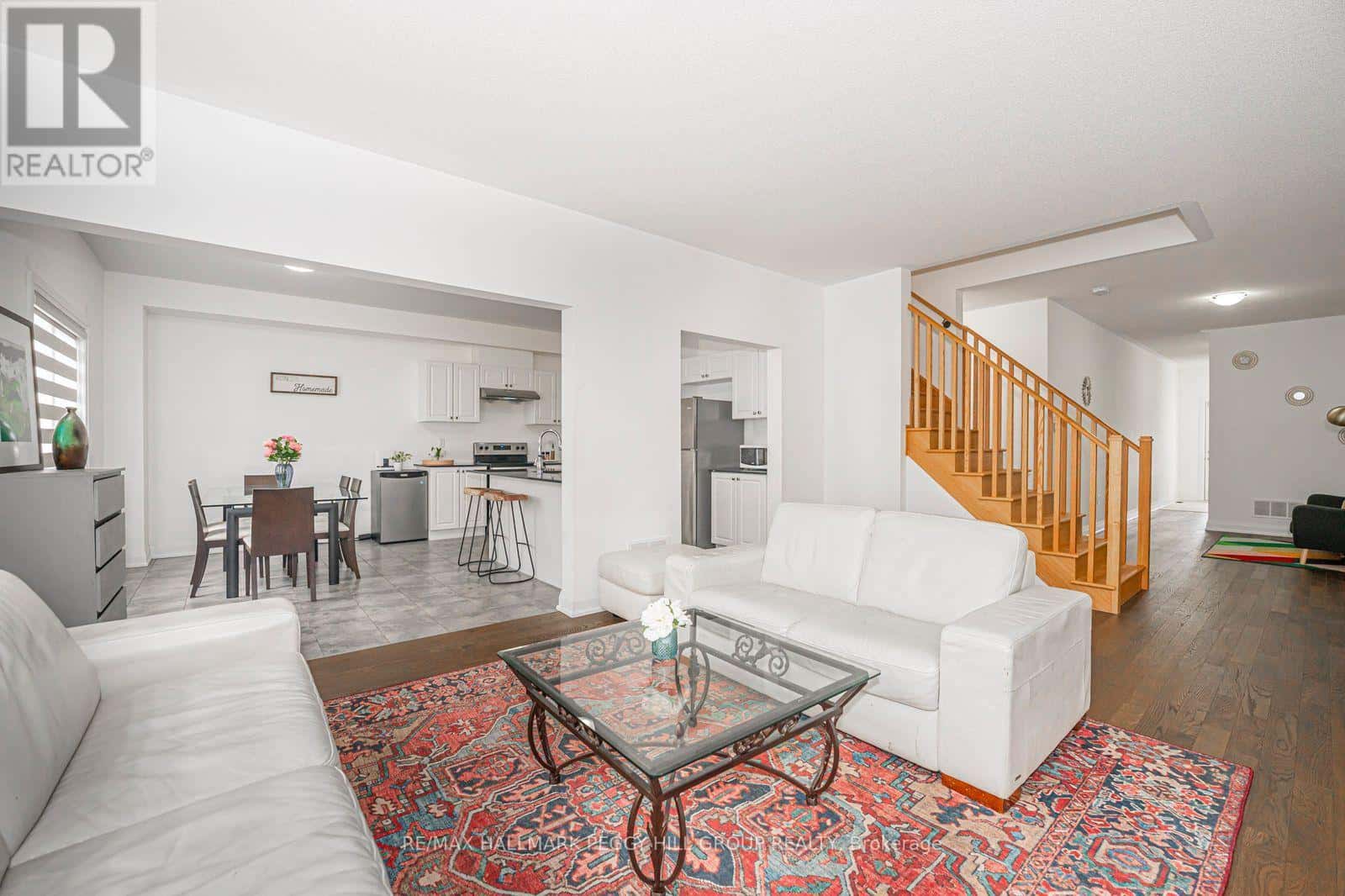 42 ALASKAN HEIGHTS — Barrie, Ontario - Photo 3 of 16