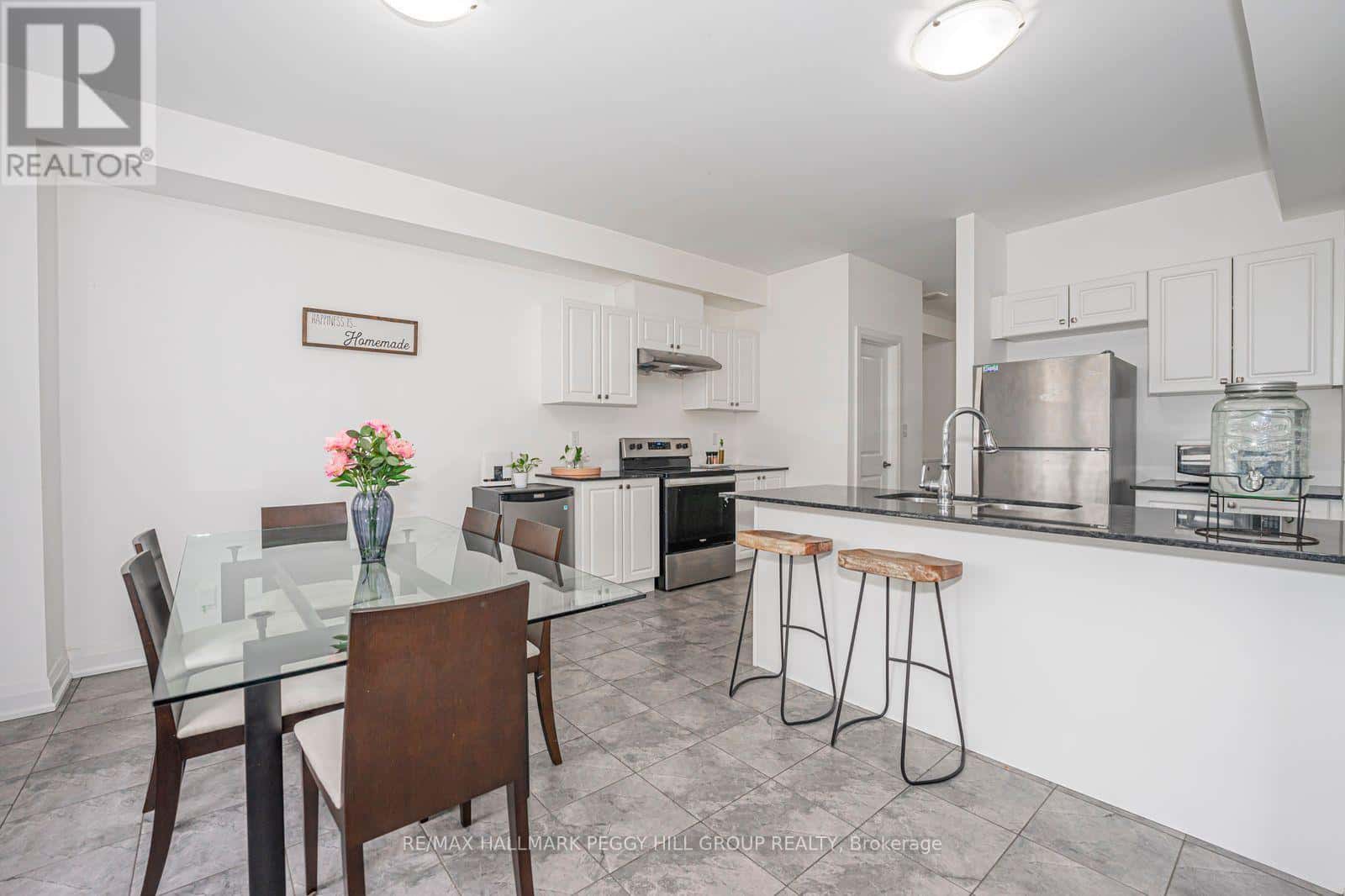 42 ALASKAN HEIGHTS — Barrie, Ontario - Photo 5 of 16