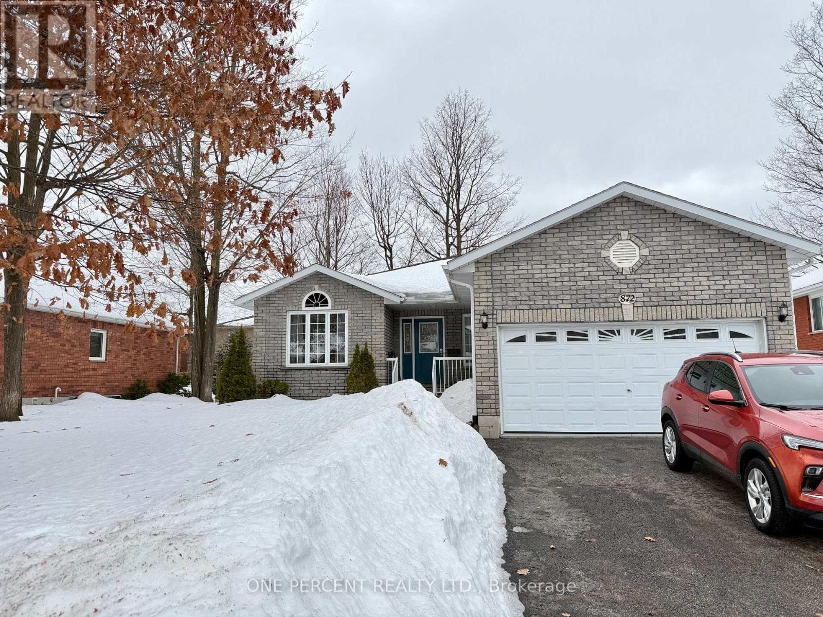 872 DOMINION AVENUE — Midland, Ontario - Main photo