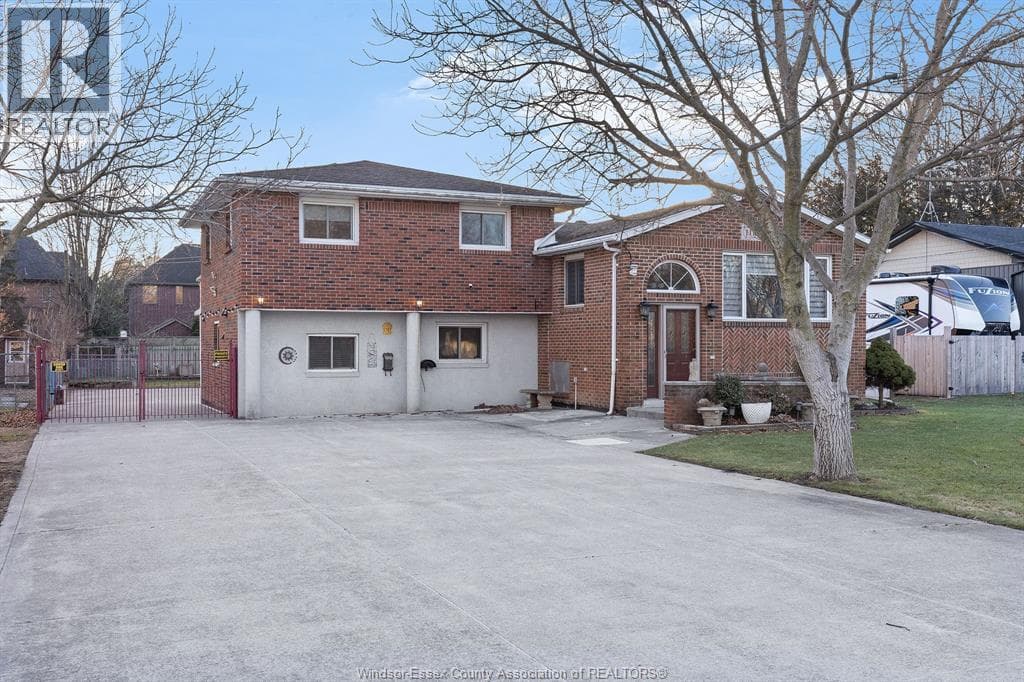 1116 REAUME — LaSalle, Ontario - Main photo