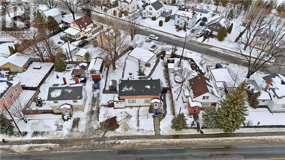 101A Balsam Street — Copper Cliff, Ontario - Photo 2 of 24