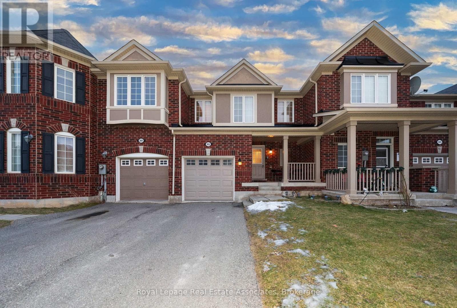 303 CHUCHMACH CLOSE — Milton (WI Willmott), Ontario - Main photo