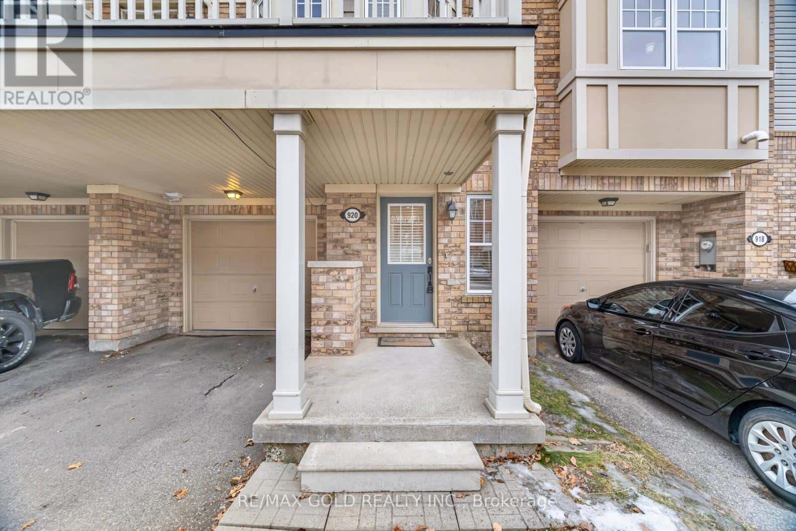 920 SPRAGUE PLACE — Milton (CO Coates), Ontario - Photo 3 of 40