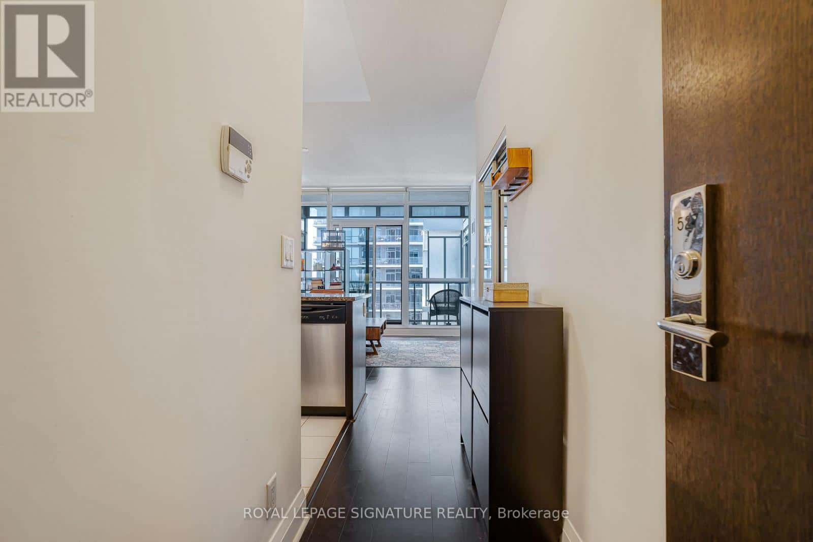 527 - 1185 THE QUEENSWAY — Toronto (Islington-City Centre West), Ontario - Photo 3 of 29