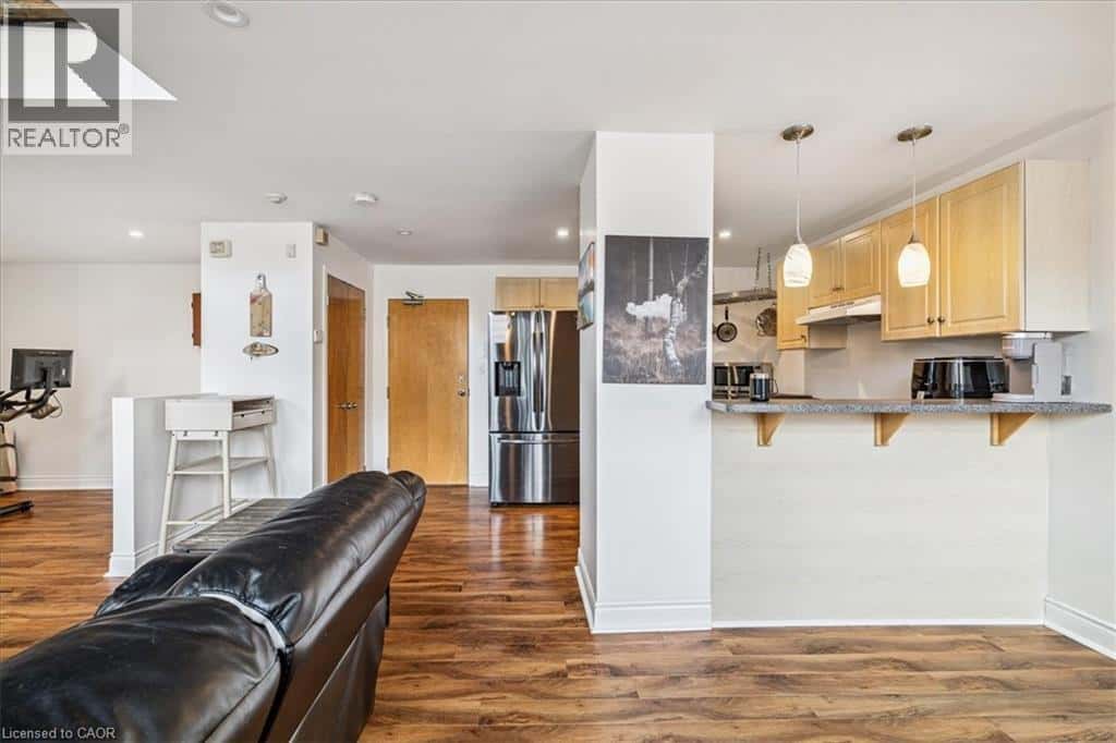 73 GARFIELD Avenue S Unit# 1B — Hamilton, Ontario - Photo 5 of 31