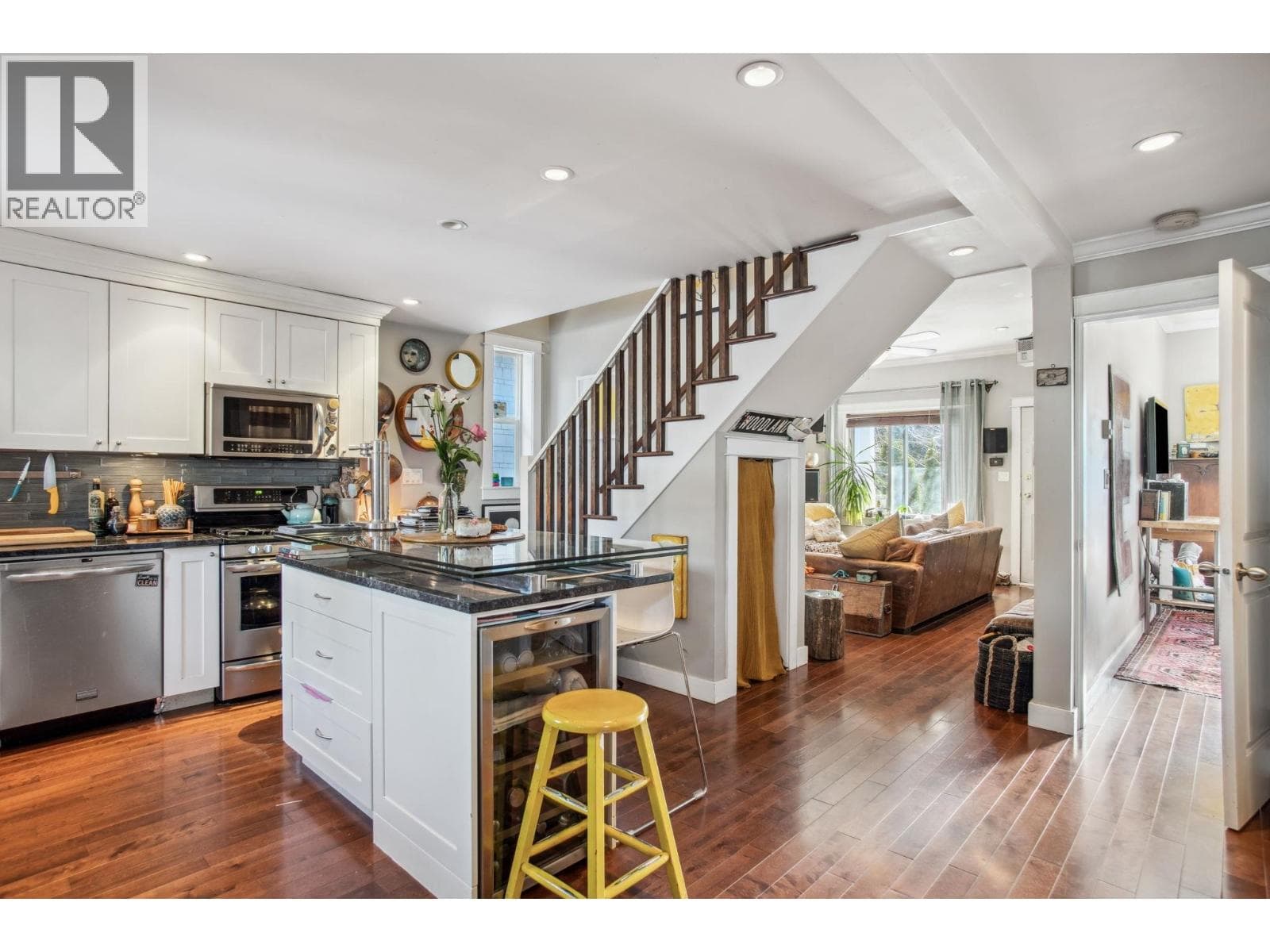 3617 ADANAC STREET — Vancouver, British Columbia - Main photo