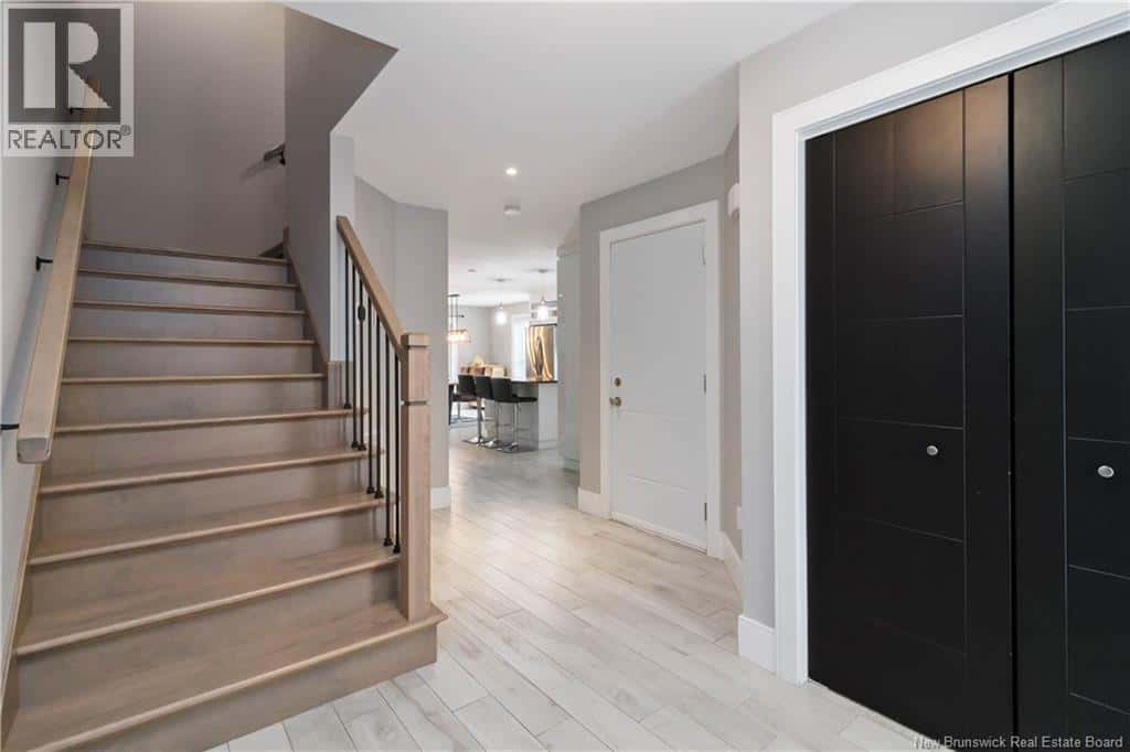 78 Francfort Crescent — Moncton, New Brunswick - Photo 5 of 31