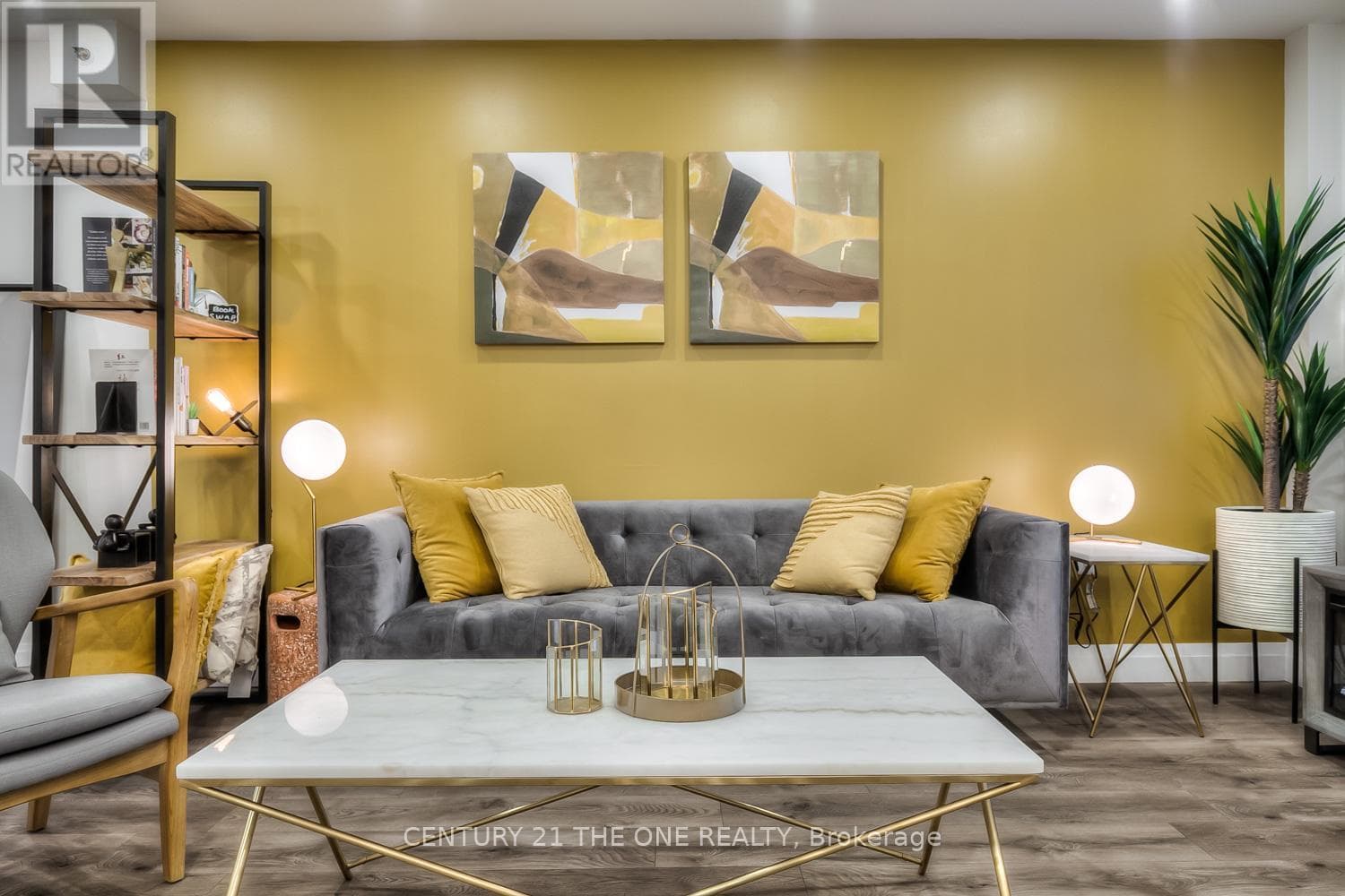 710 - 75 WELDRICK ROAD E — Richmond Hill (Observatory), Ontario - Main photo